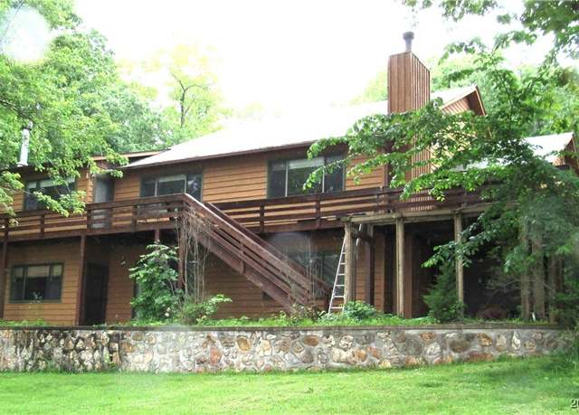 Property at 26748 Chinook Ln, Barnett, MO 65011, 4 beds, 3 baths