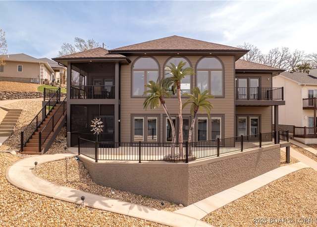 Property at 51 Jo Rd, Lake Ozark, MO 65049, 4 beds, 3.5 baths