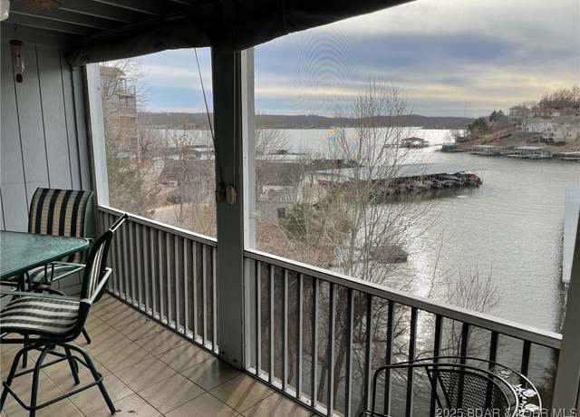 Property at 158 Regatta Bay Cir Unit 2D, Lake Ozark, MO 65049, 3 beds, 3 baths