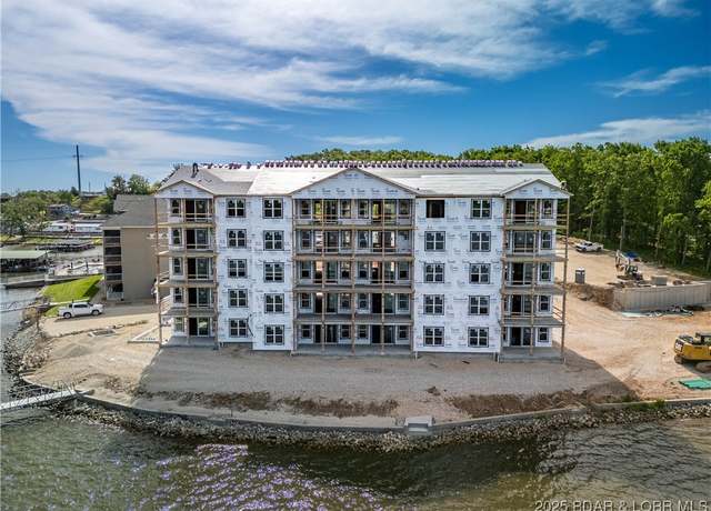 Property at 290 Plaza Beach Dr Unit 5A, Camdenton, MO 65020, 3 beds, 2.5 baths