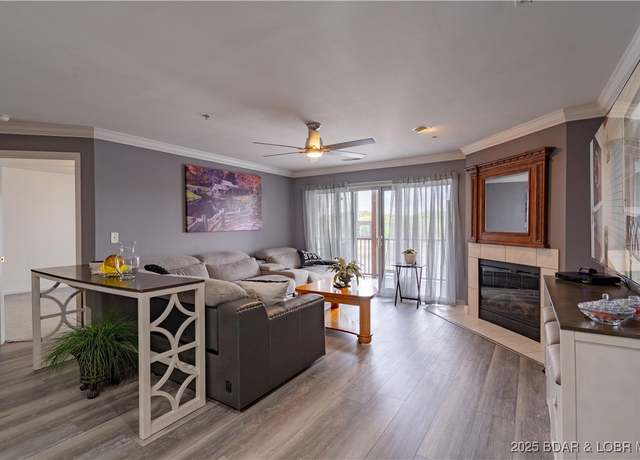 Property at 768 Clearwater Dr Unit 2-A, Camdenton, MO 65020, 3 beds, 2 baths