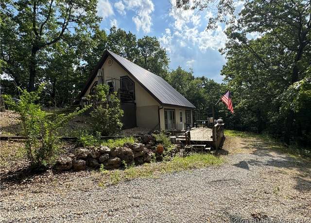 Property at 1070 Old Nonsuch Rd, Camdenton, MO 65079, 2 beds, 2 baths
