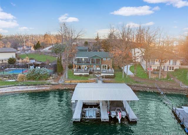 Property at 130 Scenic Circle Dr, Sunrise Beach, MO 65079, 3 beds, 3 baths