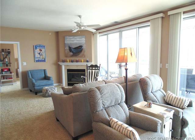 Property at 881 Summer Place Dr Unit 2B, Camdenton, MO 65020, 3 beds, 3 baths
