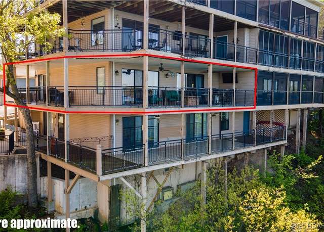 Property at 138 Falls Dr Unit 2B, Lake Ozark, MO 65049, 3 beds, 3 baths
