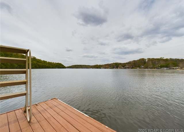 Property at 24930 Leona Ln, Versailles, MO 65084, 3 beds, 1.5 baths
