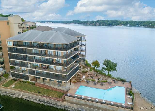 Property at 90 Falls Point Dr Unit 1B, Lake Ozark, MO 65049, 3 beds, 3 baths