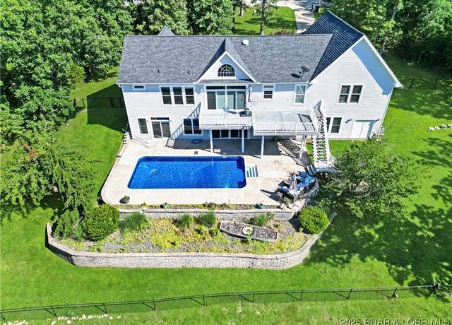 Property at 201 Helinda Ln, Four Seasons, MO 65049, 5 beds, 4.5 baths