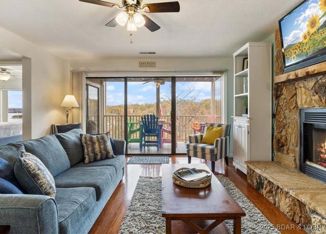 Property at 724 Indian Pointe #724, Osage Beach, MO 65065, 2 beds, 2 baths