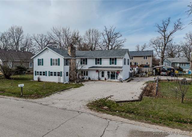 Property at 163 Mcclurg Ave, Camdenton, MO 65020, 5 beds, 2.5 baths
