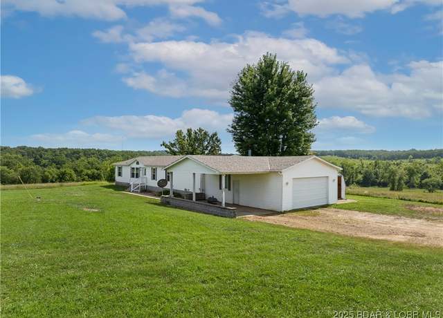 Property at 4031 Dority Dr, Climax Springs, MO 65324, 4 beds, 2 baths