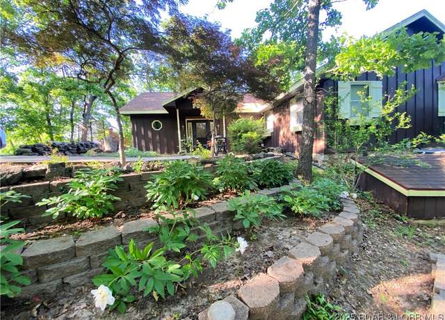 Property at 64 Fox Point Dr, Roach, MO 65787, 4 beds, 2 baths