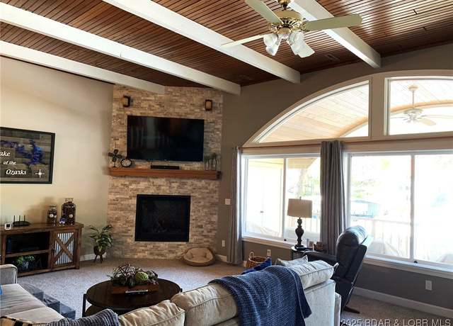 Property at 6620 Lakepointe Dr #25, Osage Beach, MO 65065, 3 beds, 3 baths
