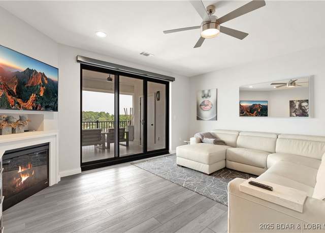 Property at 166 Captiva Dr Unit 5D, Sunrise Beach, MO 65079, 3 beds, 3 baths