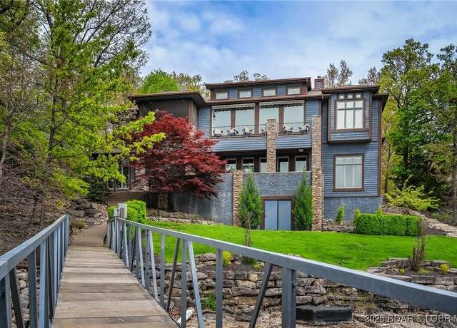 Property at 32 Wild Pines Ct, Villages, MO 65079, 5 beds, 6 baths