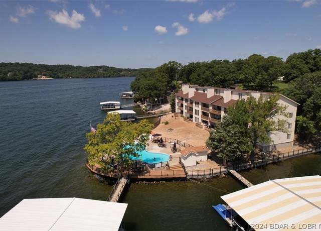 Property at 22 Wrenwood Cir Unit 2A, Lake Ozark, MO 65049, 2 beds, 2 baths