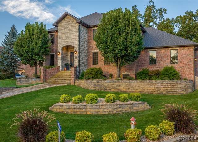 Property at 5745 Tree Leaf Ct, Osage Beach, MO 65065, 5 beds, 4.5 baths