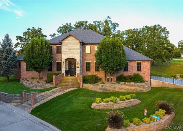 Property at 5745 Tree Leaf Ct, Osage Beach, MO 65065, 5 beds, 4.5 baths