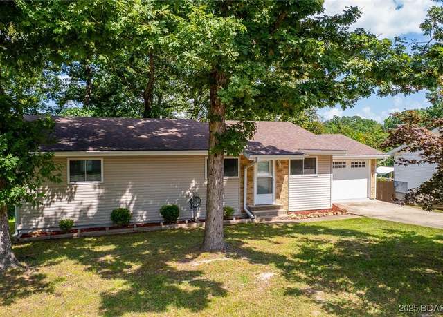 Property at 204 Wilmore Rd, Lake Ozark, MO 65049, 3 beds, 1.5 baths