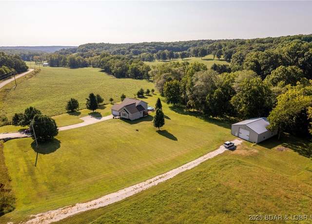 Property at 620 Highway Z, Eldon, MO 65026, 3 beds, 2.5 baths