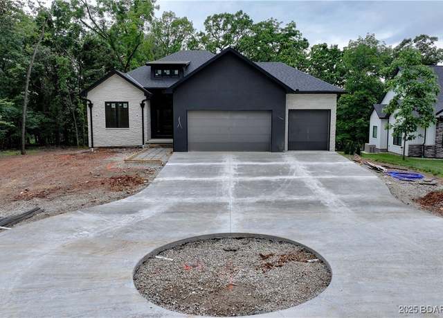 Property at 299 Via Appia Dr, Sunrise Beach, MO 65079, 5 beds, 5 baths