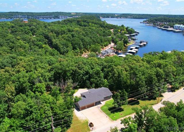Property at 217 Highline Rd, Lake Ozark, MO 65049, 5 beds, 3 baths