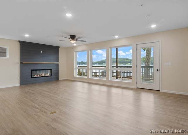 Property at 165 Sycamore Beach Rd Unit 1A, Camdenton, MO 65020, 2 beds, 2 baths