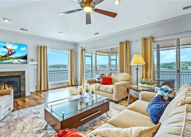 Property at 248 E Palisades Dr Unit 4A, Lake Ozark, MO 65049, 3 beds, 3 baths