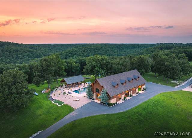 Property at 257 Stable Ridge Ln, Linn Creek, MO 65052, 7 beds, 4 baths