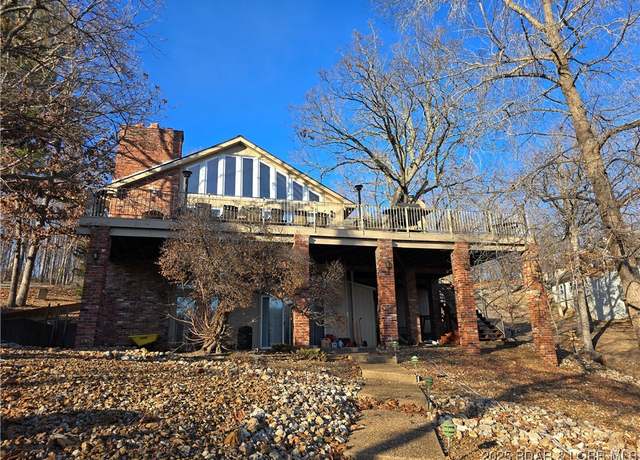 Property at 553 Imperial Point Dr, Lake Ozark, MO 65049, 5 beds, 4 baths