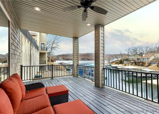Property at 27112 White Horse Cir, Rocky Mount, MO 65072, 4 beds, 4.5 baths
