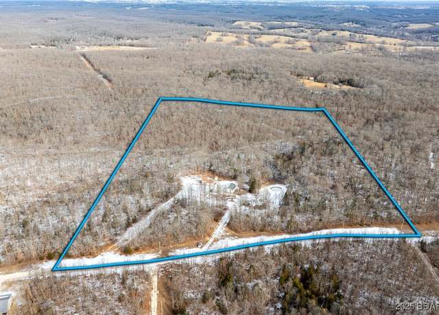 Property at 18007 Sunday Dr, Barnett, MO 65011, 3 beds, 3 baths