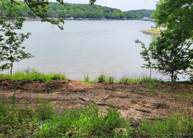 Property at 271 Racetrack Cir, Linn Creek, MO 65052