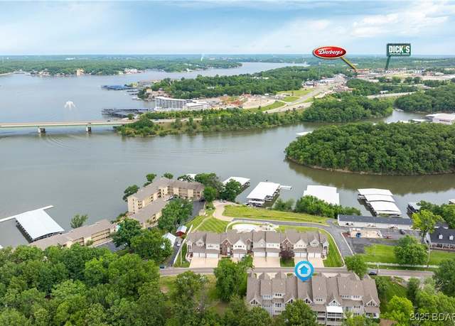 Property at 4906 Wilson Dr, Osage Beach, MO 65065, 4 beds, 4.5 baths