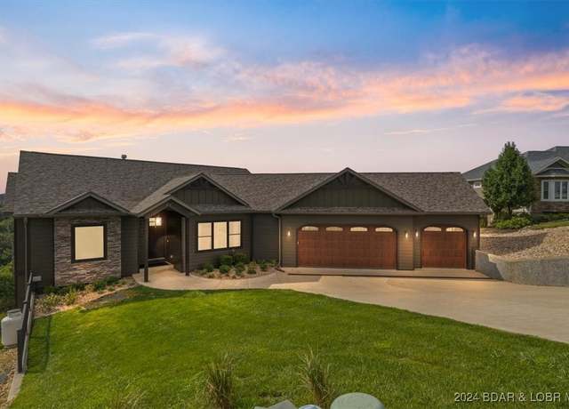 Property at 49 Weathervane Ct, Camdenton, MO 65020, 6 beds, 3 baths