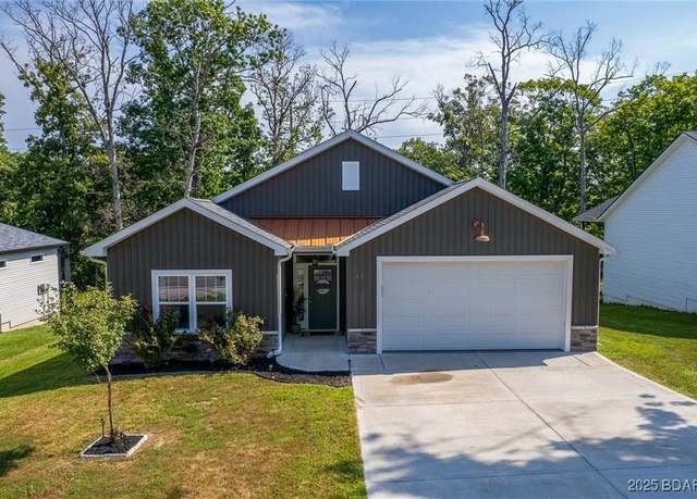 Property at 61 Yonkers Ct, Lake Ozark, MO 65049, 3 beds, 2 baths