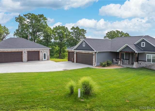Property at 2594 Wagon Trail Rd, Camdenton, MO 65020, 5 beds, 4 baths