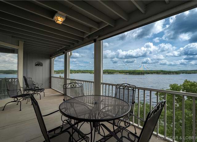Property at 320 Regatta Bay Cir Unit 3B, Lake Ozark, MO 65049, 3 beds, 3 baths