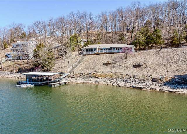 Property at 75 Stonebraker Dr, Camdenton, MO 65020, 5 beds, 3 baths