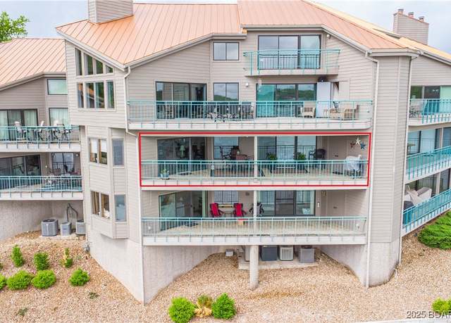 Property at 1427 Spindrifter Ct #223, Osage Beach, MO 65065, 3 beds, 3 baths