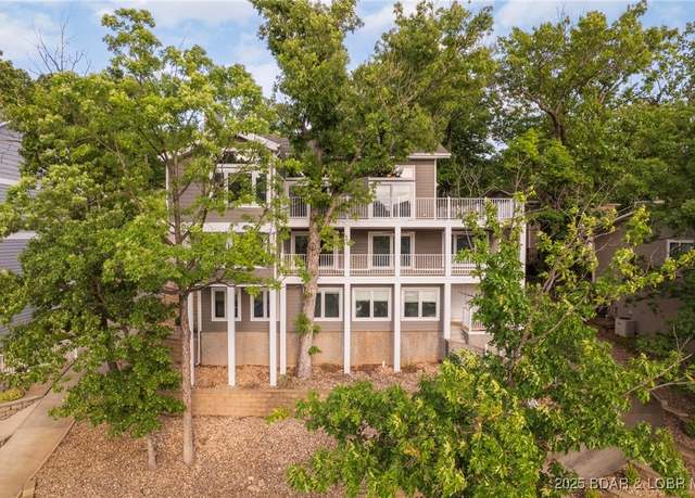Property at 1323 Castle Ct, Osage Beach, MO 65065, 4 beds, 3.5 baths