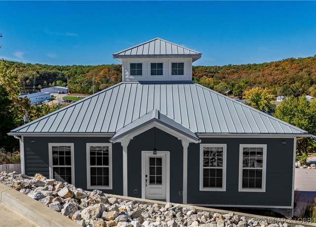 Property at 5975 Marina View Ln, Osage Beach, MO 65065, 5 beds, 3 baths