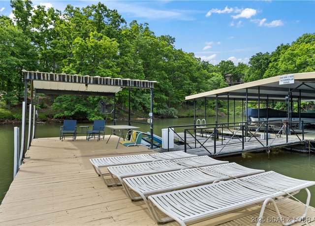 Property at 1318 Evergreen Ln #4, Osage Beach, MO 65065, 2 beds, 2.5 baths