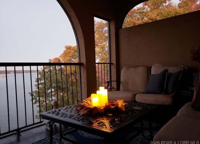 Property at 918 Tuscany Dr Unit 4T, Camdenton, MO 65020, 4 beds, 2.5 baths