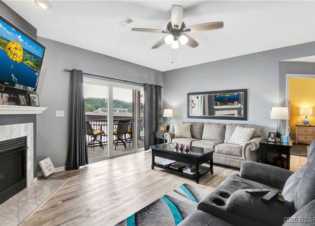 Property at 298 Cedar Heights Dr Unit 2F, Camdenton, MO 65020, 3 beds, 2 baths