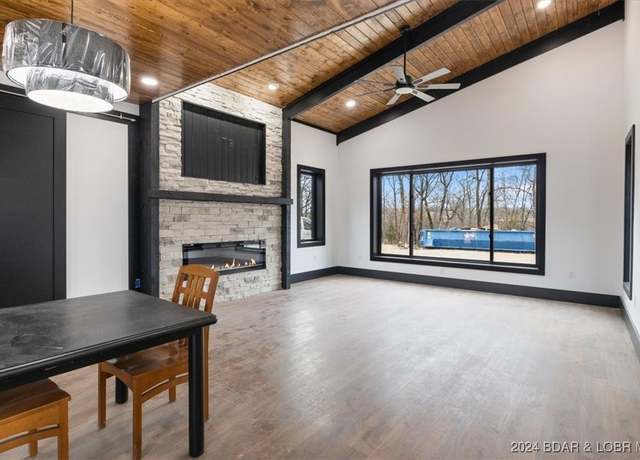Property at 5415 Persimmon St, Osage Beach, MO 65065, 2 beds, 2 baths