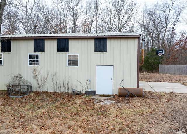 Property at 340 Isolated Dr, Camdenton, MO 65020