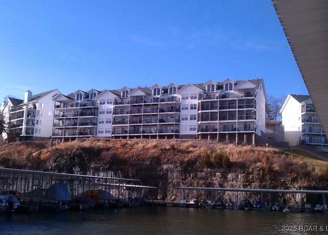 Property at 194 Park Place Ln Unit 3G, Kaiser, MO 65047, 3 beds, 2 baths