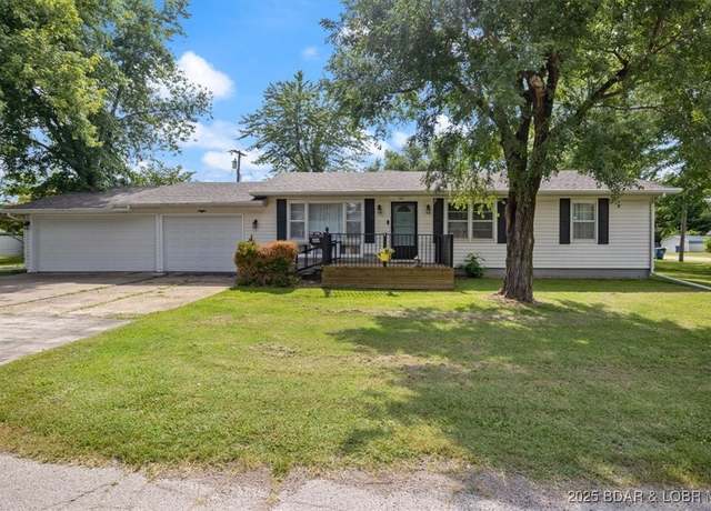 Property at 901 Larkin Dr, Eldon, MO 65026, 3 beds, 2 baths