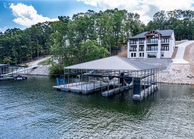 Property at 257 Beachnut Dr, Sunrise Beach, MO 65079, 6 beds, 6.5 baths